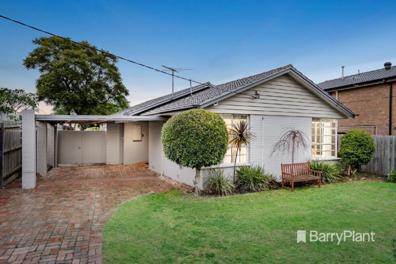 12 Lord Av, Dingley Village, VIC 3172 - Thumbnail 2 - 20/08/2026