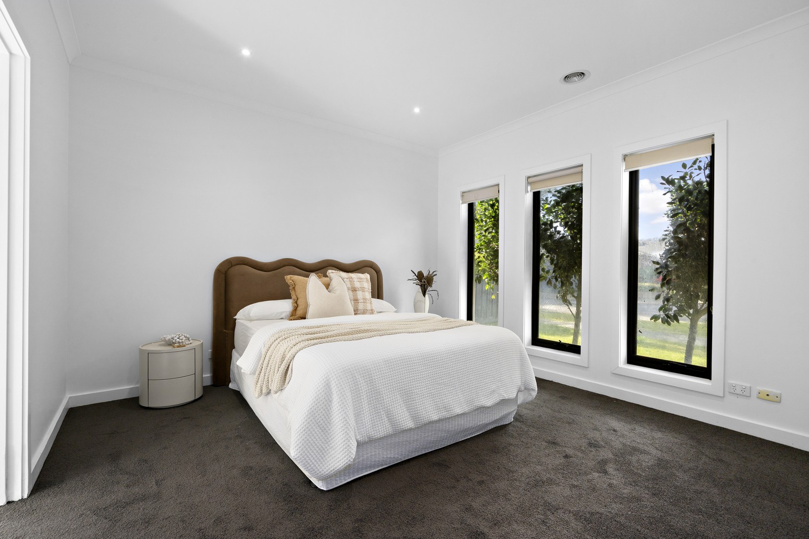 12 Luther Way, Mernda, VIC 3754, Mernda - Thumbnail 5