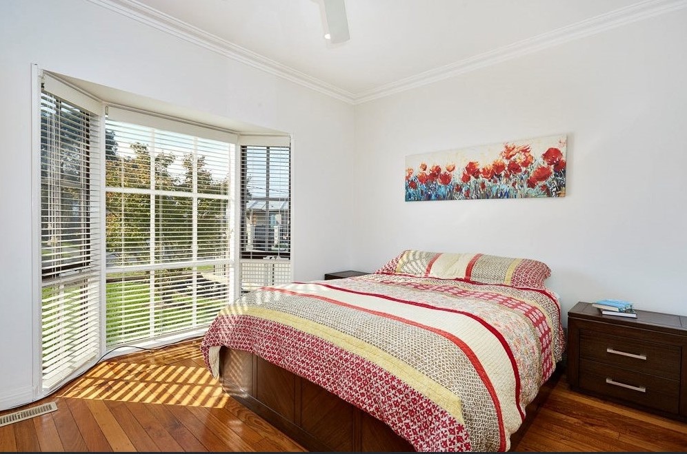 12 Lyttle Ave, Essendon, VIC 3040, Essendon - Thumbnail 4