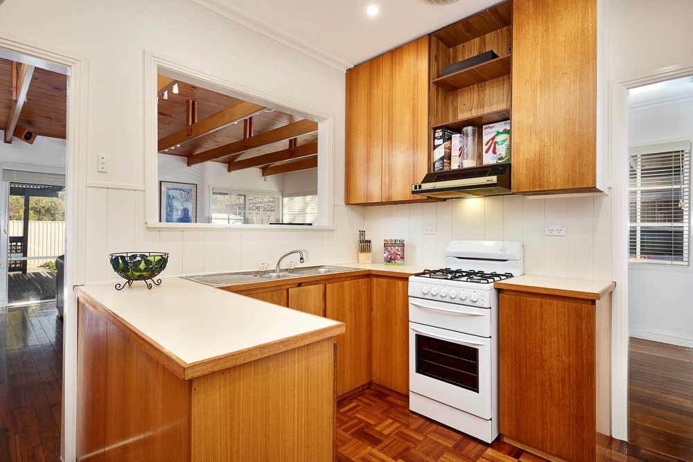 12 Lyttle Avenue, Essendon, VIC 3040, Essendon - Thumbnail 5