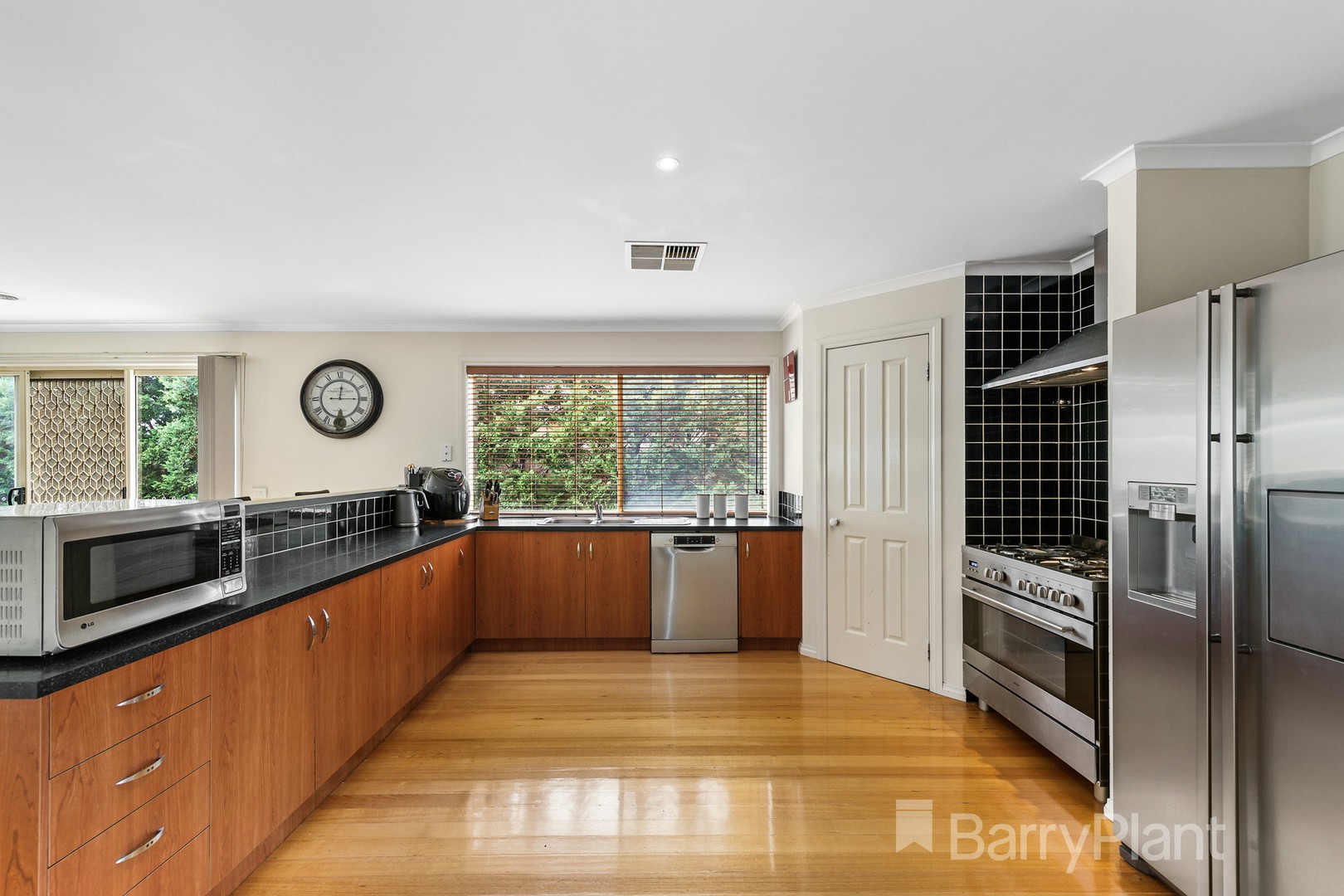 12 MacDougal Street, Kurunjang, VIC 3337, Kurunjang - Thumbnail 7