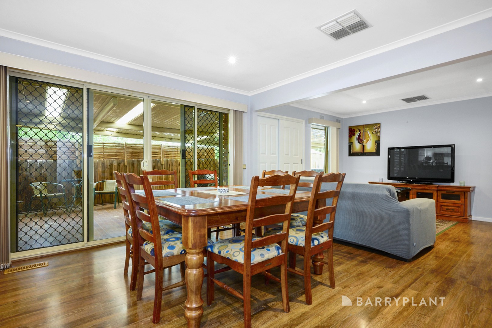 12 Macmillan Street, Mooroolbark, VIC 3138, Mooroolbark - Thumbnail 6