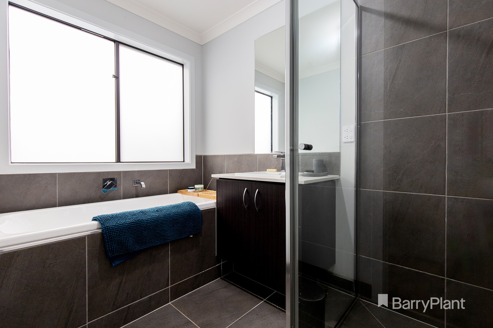 12 Mainstone Street, Drouin, VIC 3818, Drouin - Thumbnail 8