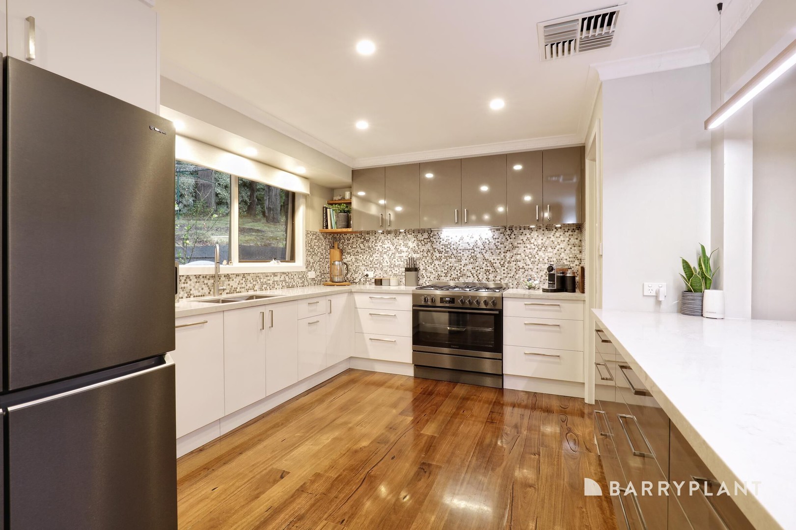 12 Majestic Drive, Emerald, VIC 3782, Emerald - Thumbnail 3