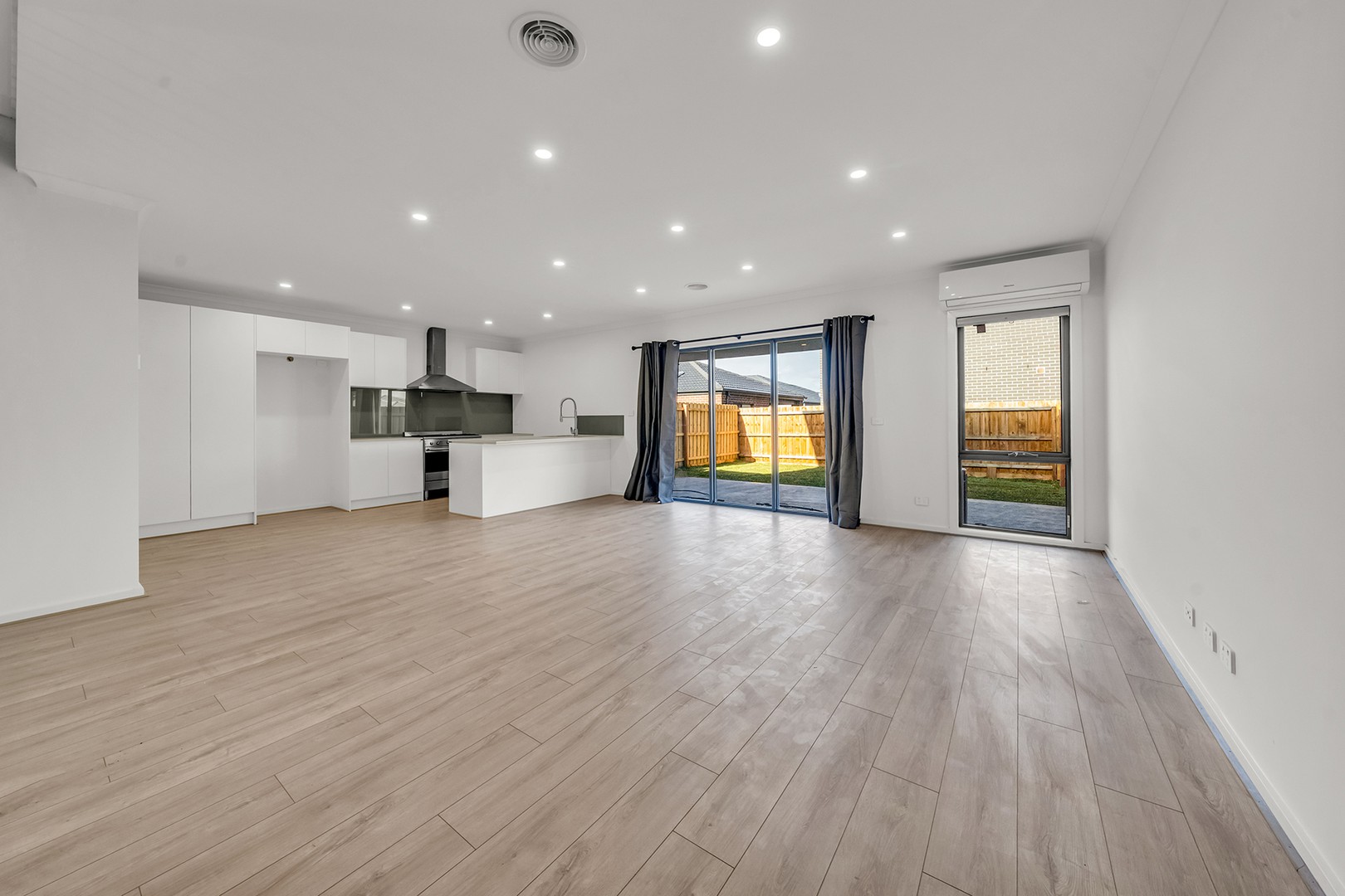 12 Malua Road, Bonnie Brook, VIC 3335, Bonnie Brook - Thumbnail 5