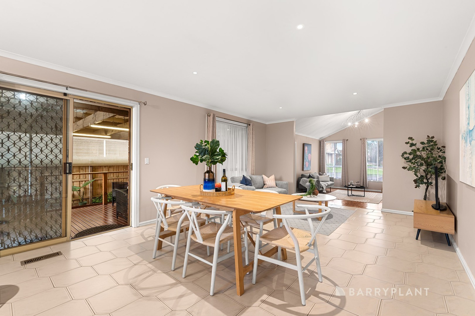 12 Manning Clark Road, Mill Park, VIC 3082, Mill Park - Thumbnail 4