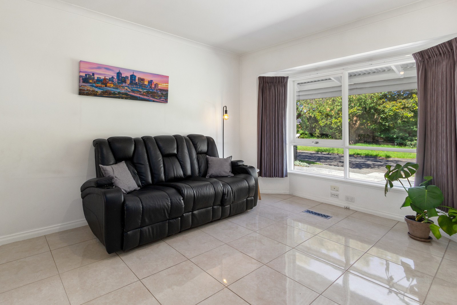 12 Marlborough Road, Bayswater, VIC 3153, Bayswater - Thumbnail 3