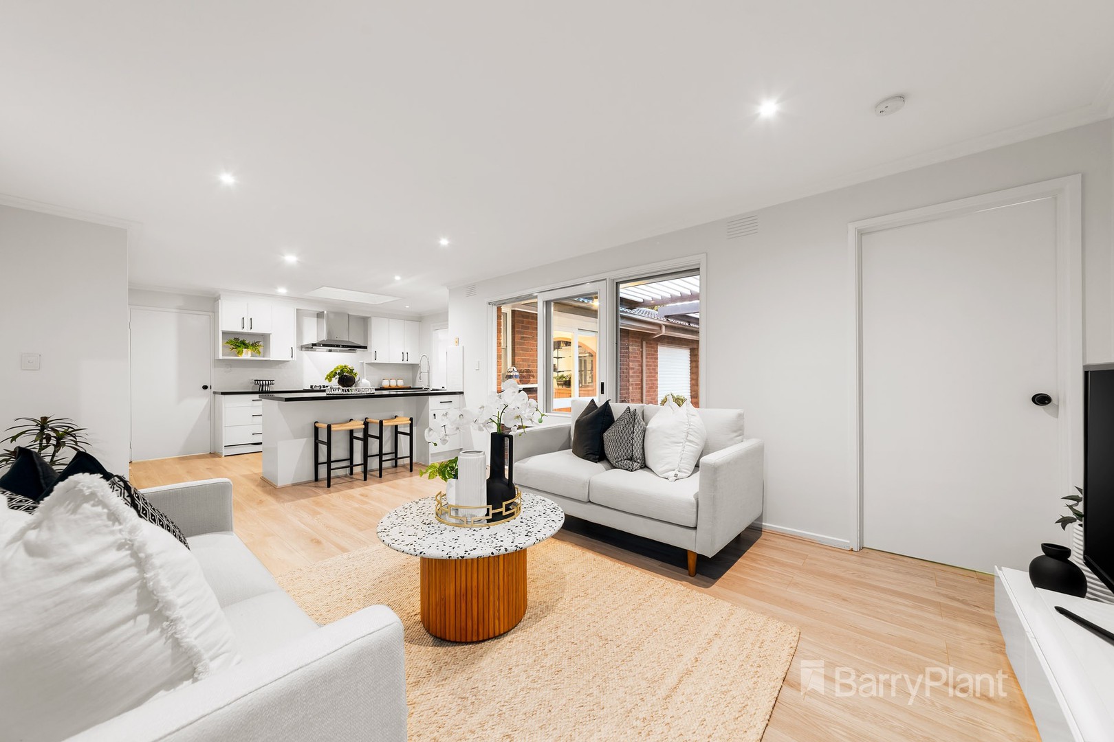 12 Marlesford Avenue, Wantirna, VIC 3152, Wantirna - Thumbnail 5