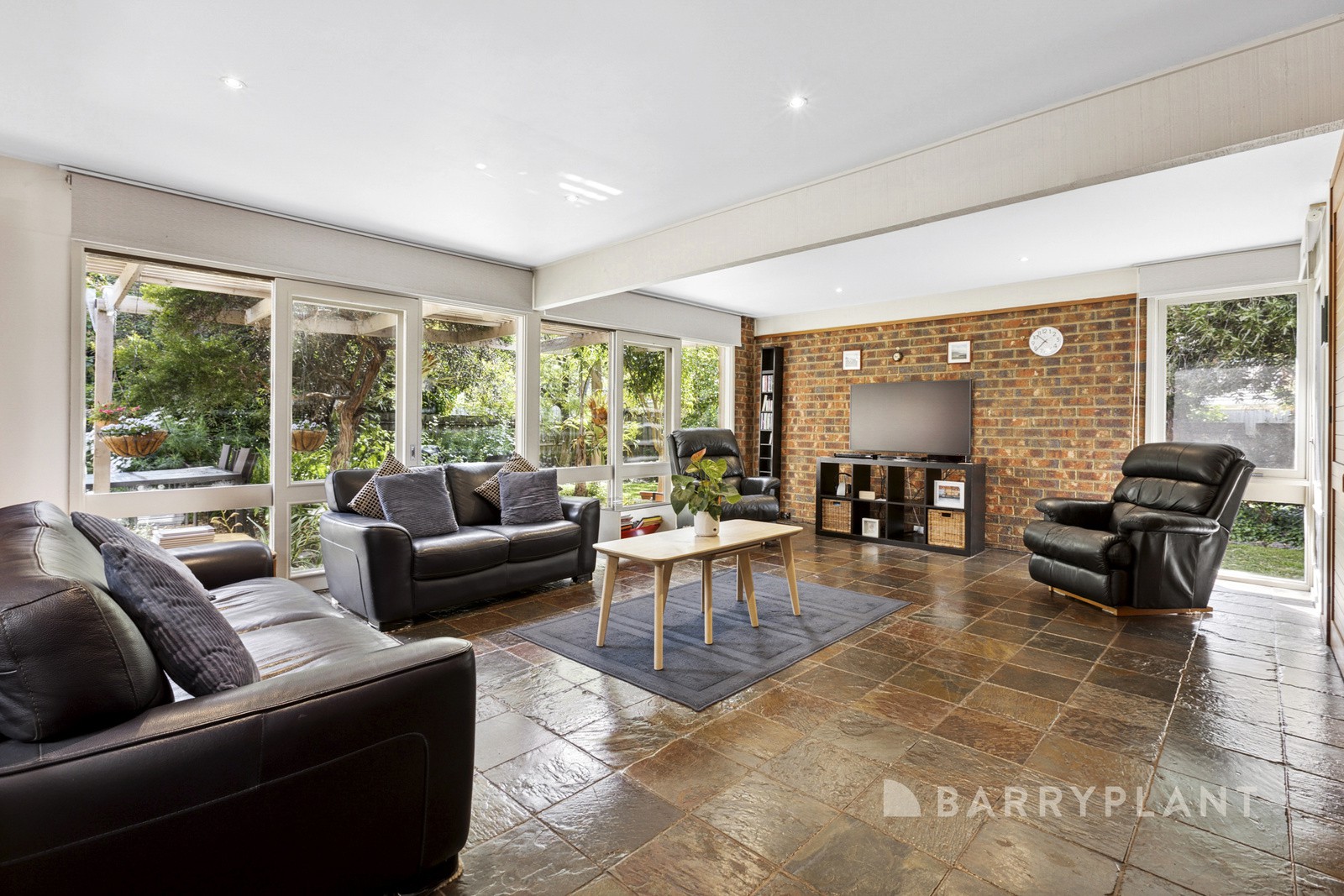 12 Mavista Avenue, Glen Waverley, VIC 3150, Glen Waverley - Thumbnail 5