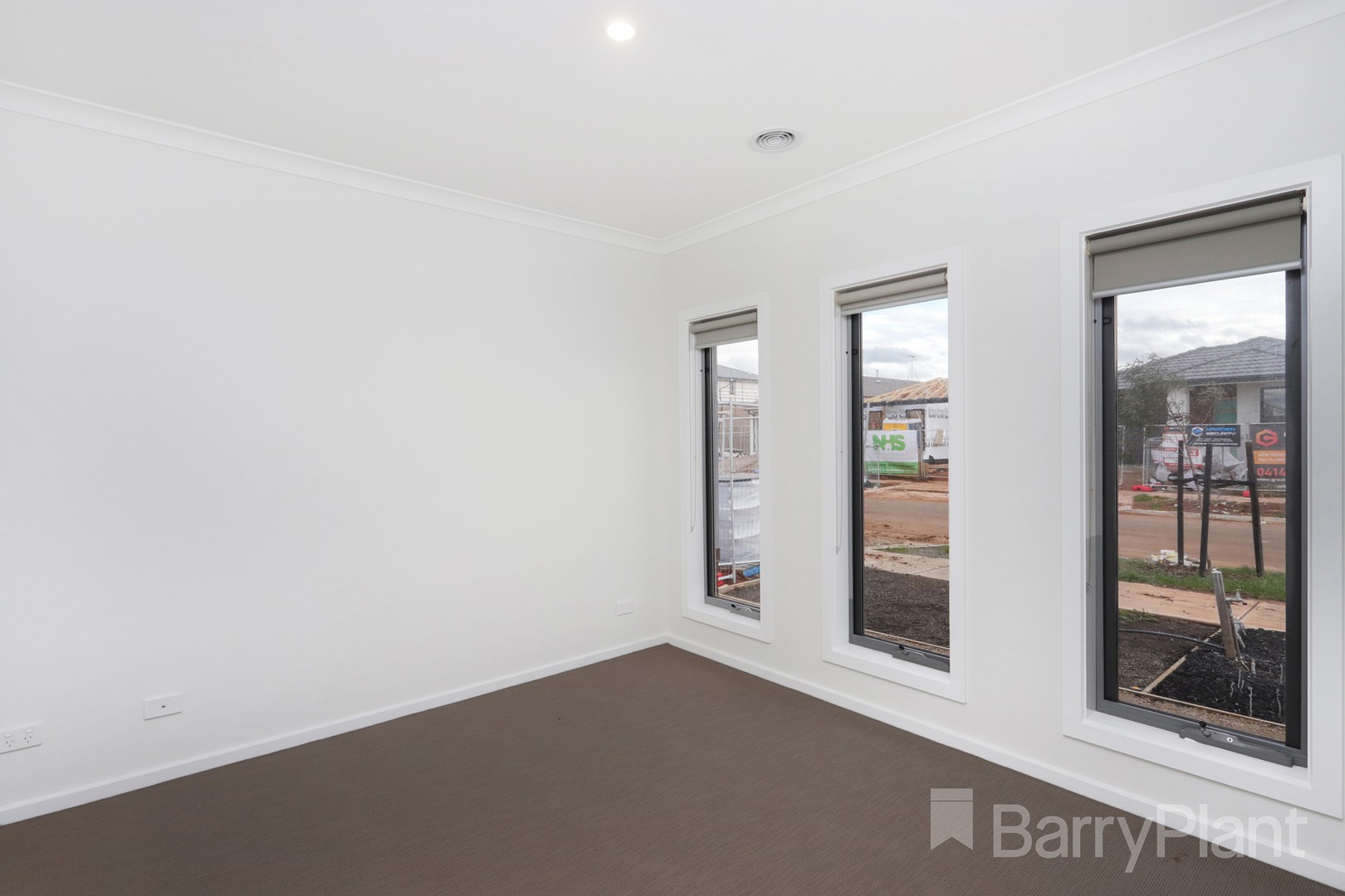 12 Miandad  Street, Rockbank, VIC 3335, Rockbank - Thumbnail 2