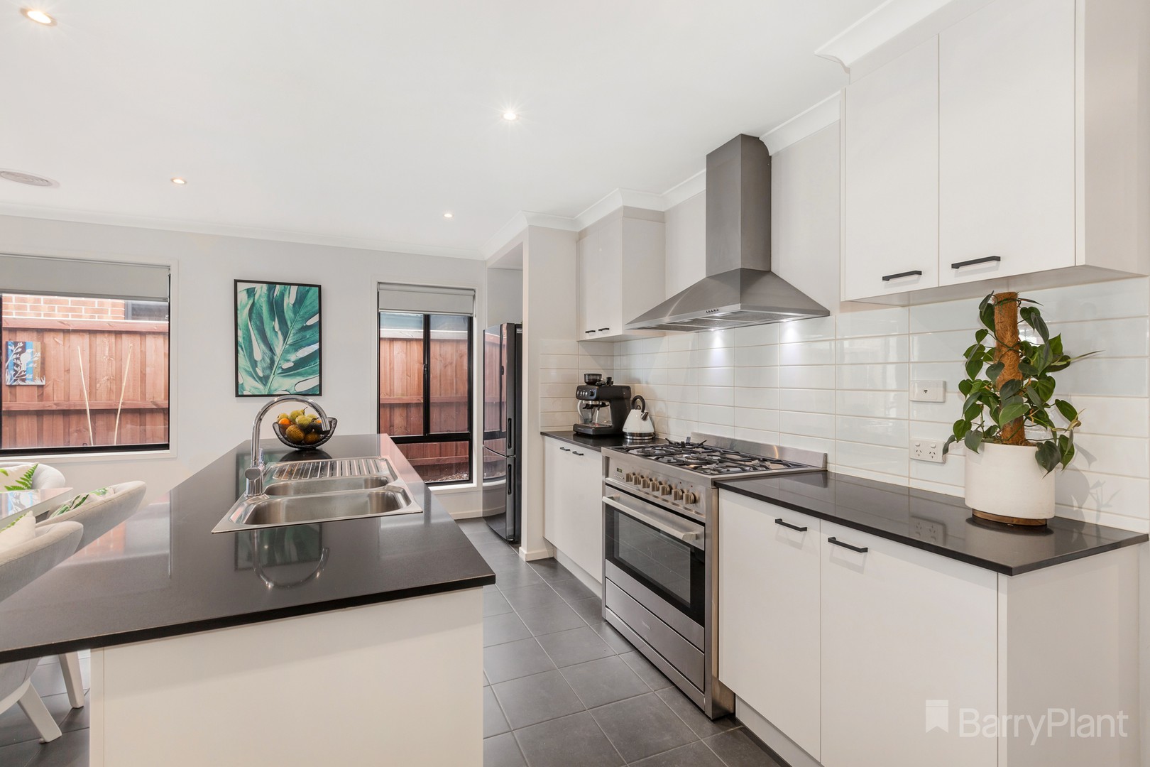 12 Milkmaid Street, Wallan, VIC 3756, Wallan - Thumbnail 2