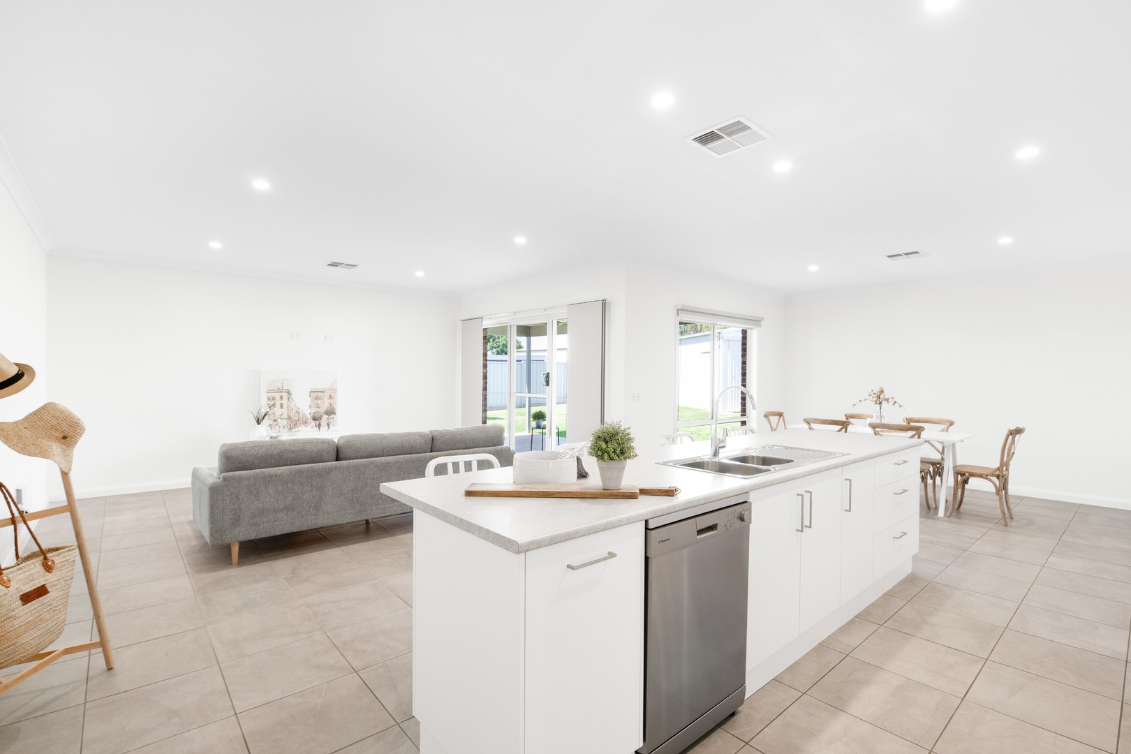 12 Mitchell Court, Gol Gol, NSW 2738, Gol Gol - Thumbnail 2