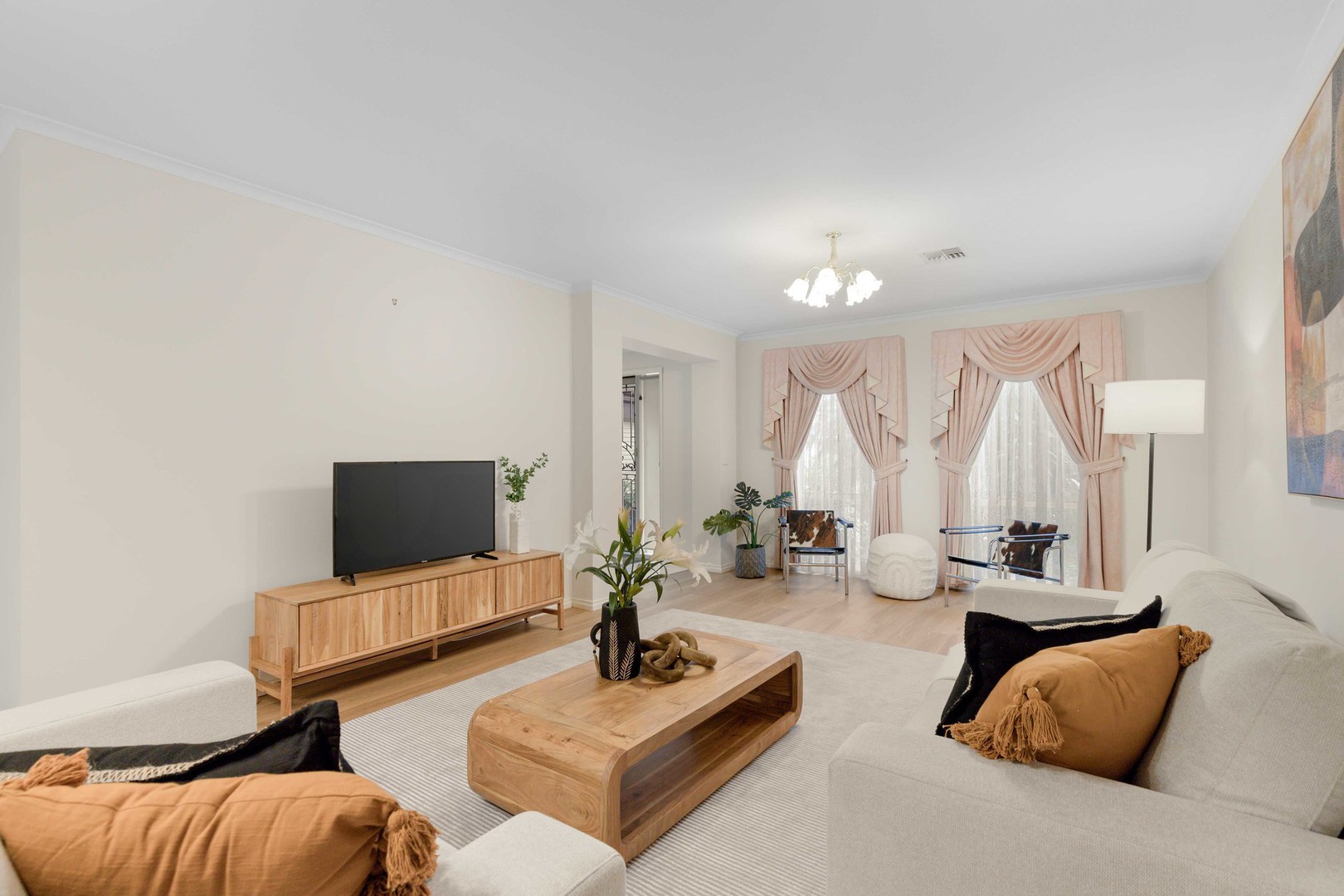 12 Mitchell Court, Taylors Lakes, VIC 3038 - Thumbnail 2 - 23/01/2025