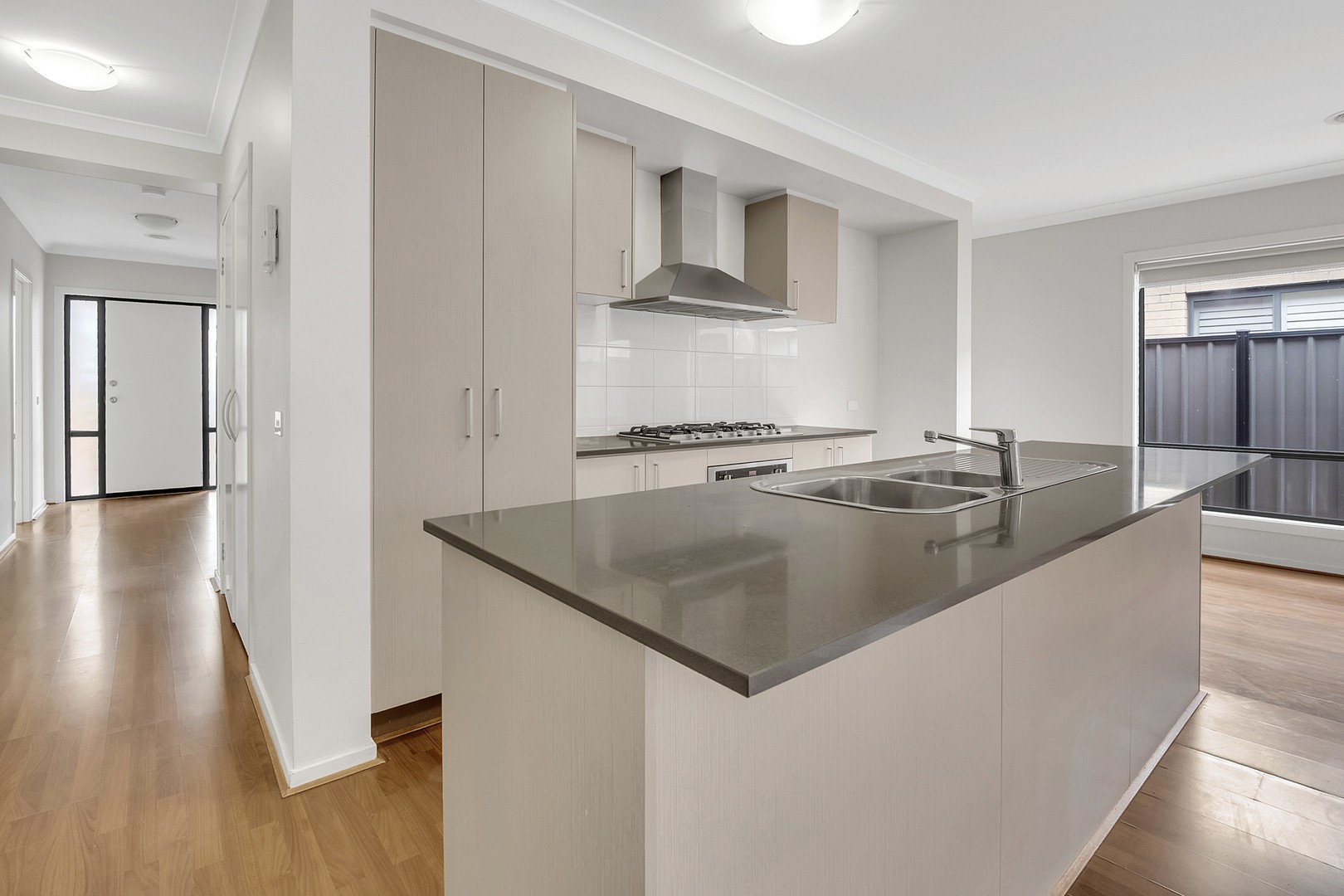 12 Montpellier Crescent, Craigieburn, VIC 3064 - Thumbnail 2 - 30/10/2025