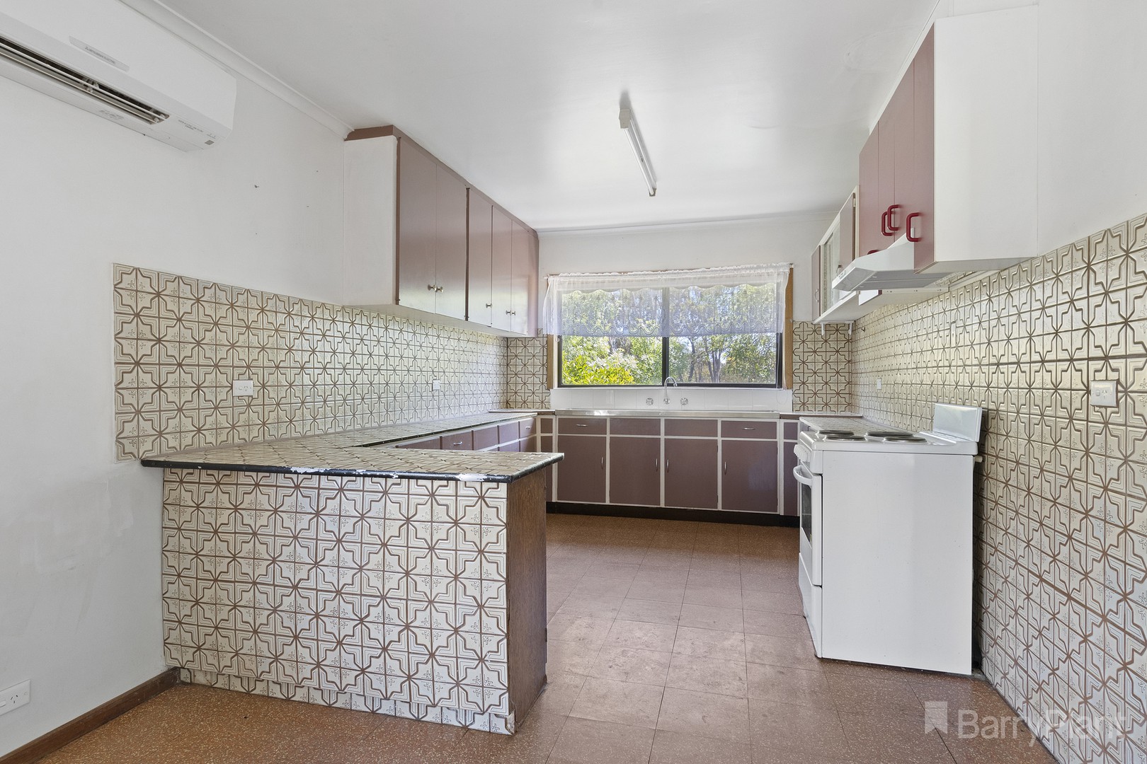 12 Mouat StreetSailors Gully, VIC 3556, Sailors Gully - Thumbnail 4