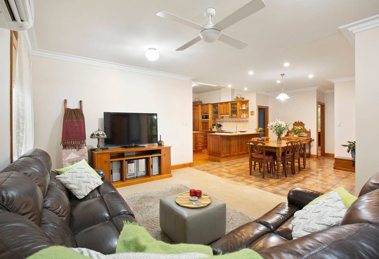 12 Mullum Mullum Road, Ringwood, VIC 3134, Ringwood - Thumbnail 2