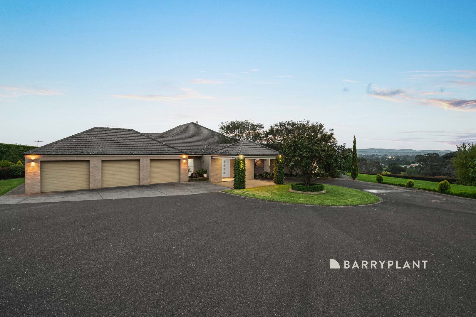 12 Murdie Road, Warragul, VIC 3820, Warragul - Thumbnail 3