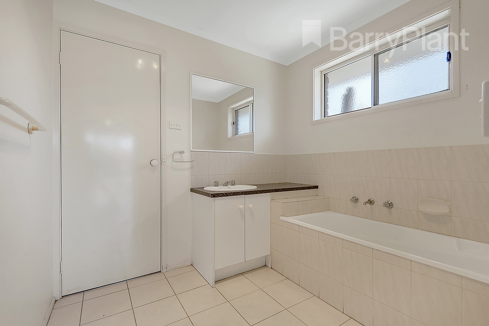 12 Newhaven Road, Craigieburn, VIC 3064, Craigieburn - Thumbnail 7