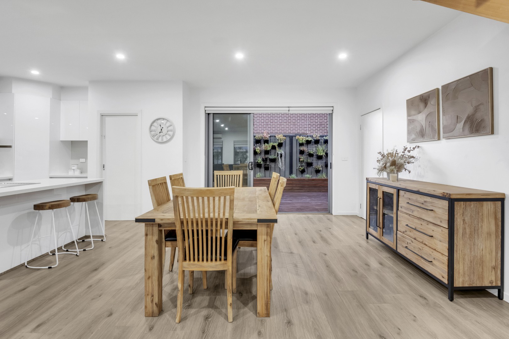 12 Nobility Road, Craigieburn, VIC 3064, Craigieburn - Thumbnail 4