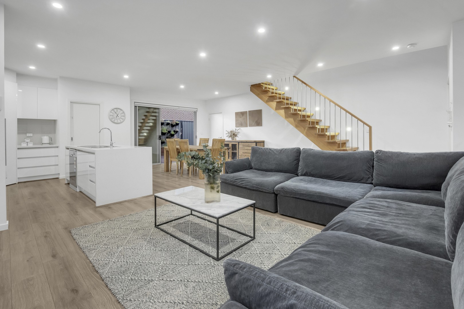 12 Nobility Road, Craigieburn, VIC 3064, Craigieburn - Thumbnail 7