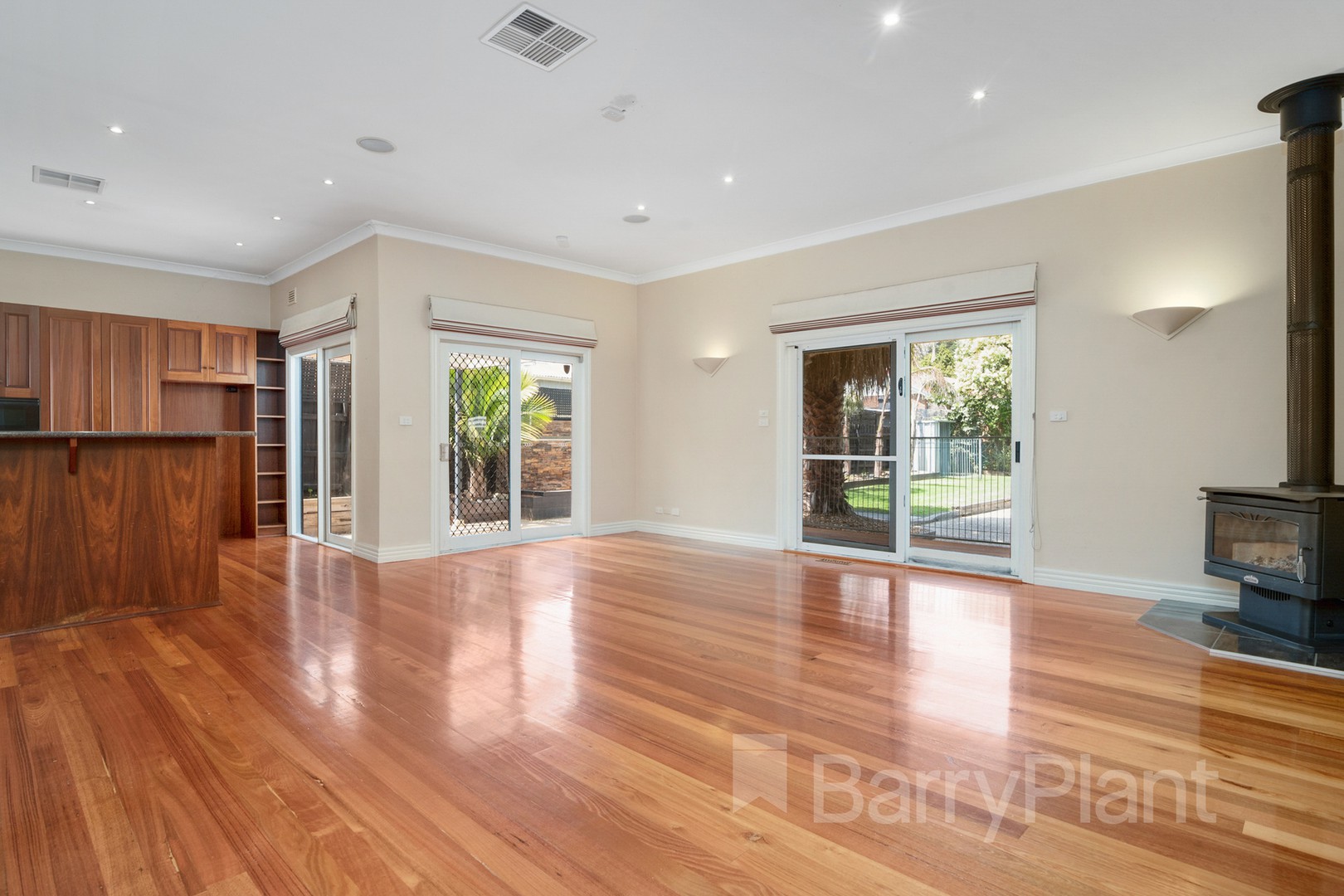 12 Olivebank Road, Ferntree Gully, VIC 3156, Ferntree Gully - Thumbnail 3