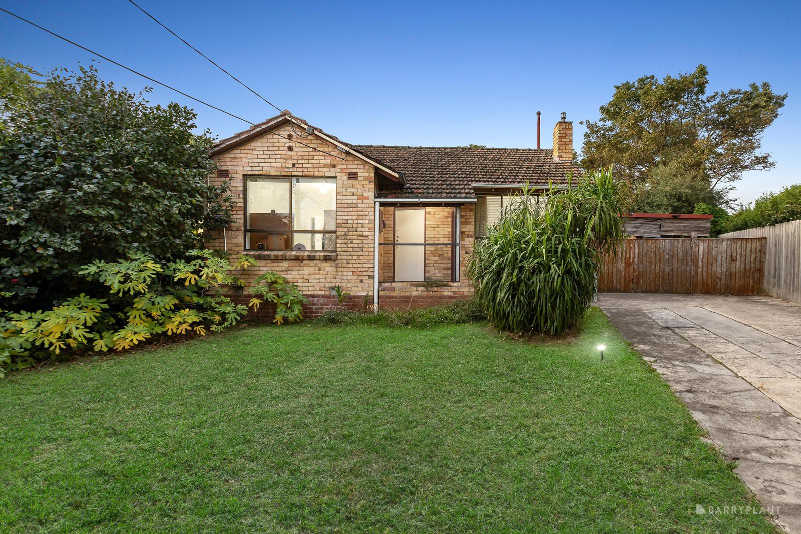 12 Orange Court, Bellfield, VIC 3081 - Thumbnail 2 - 13/05/2025