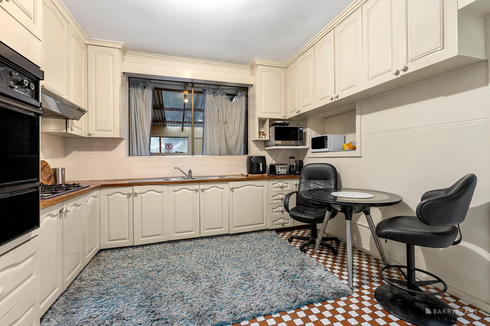12 Orange Court, Bellfield, VIC 3081, Bellfield - Thumbnail 4