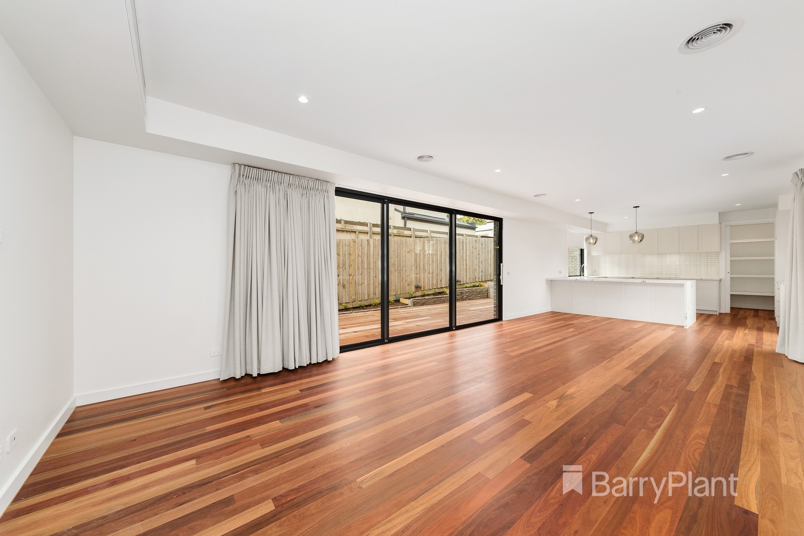 12 Orchid Avenue, Mornington, VIC 3931, Mornington - Thumbnail 3