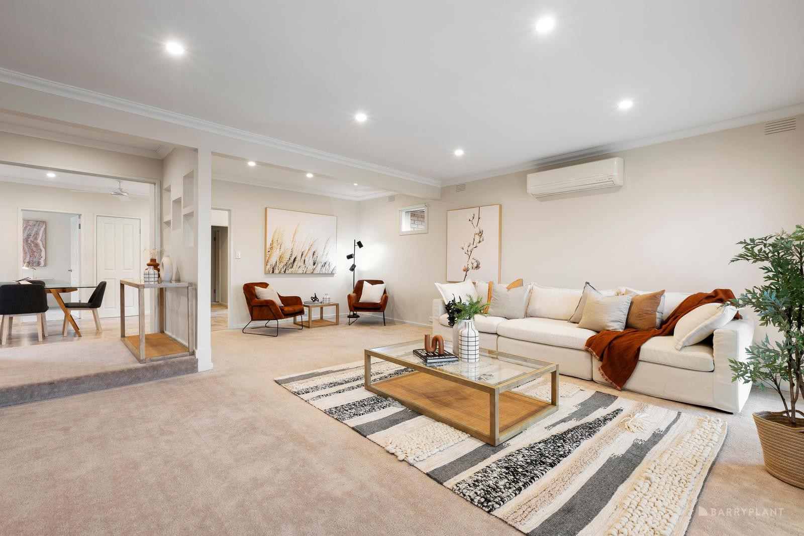 12 Orion Place, Doncaster East, VIC 3109 - Thumbnail 2 - 17/10/2024