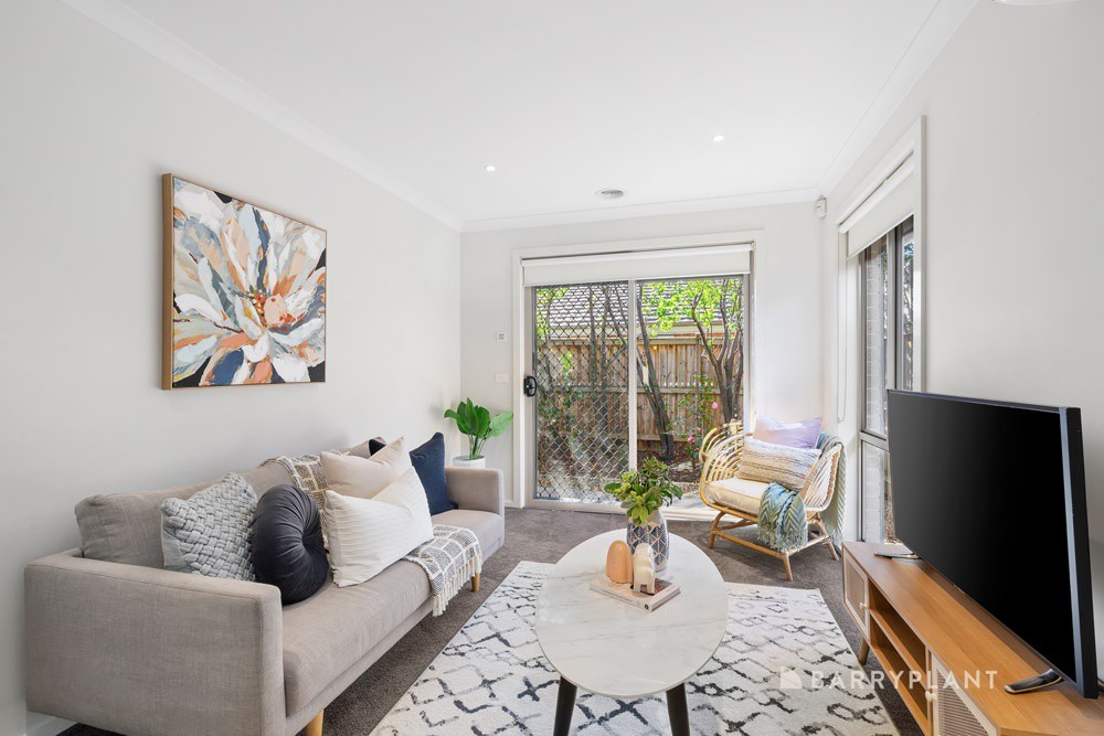 12 Owl Road, Doreen, VIC 3754 - Thumbnail 2 - 09/07/2025