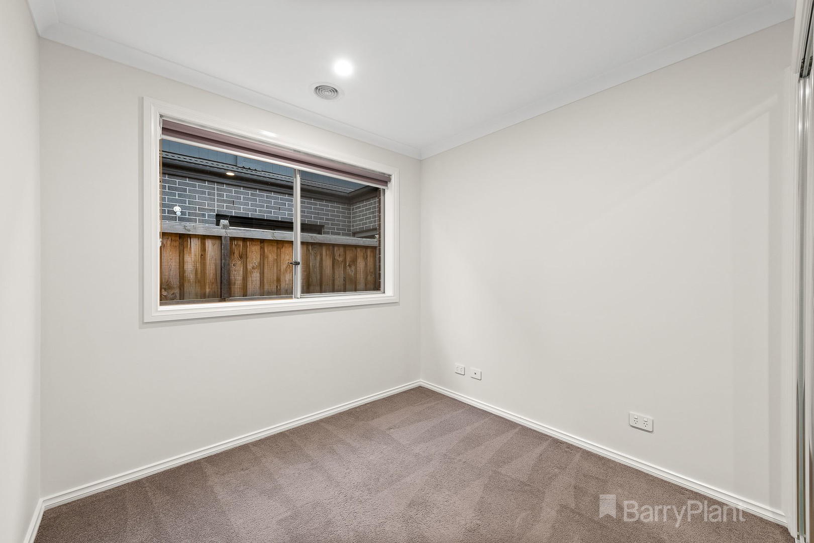 12 Pablo Drive, Clyde North, VIC 3978, Clyde North - Thumbnail 8