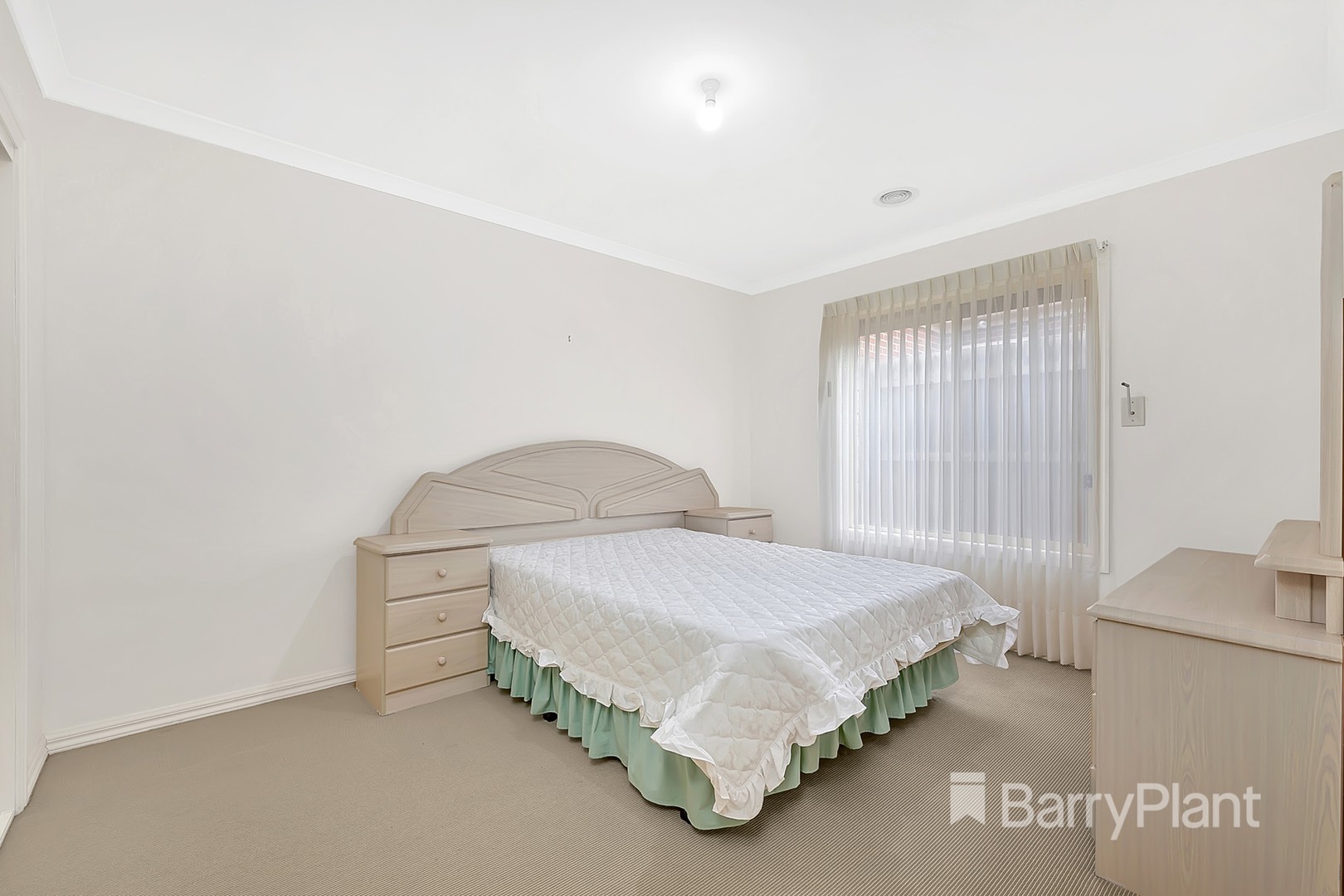 12 Paringa Avenue, South Morang, VIC 3752, South Morang - Thumbnail 8
