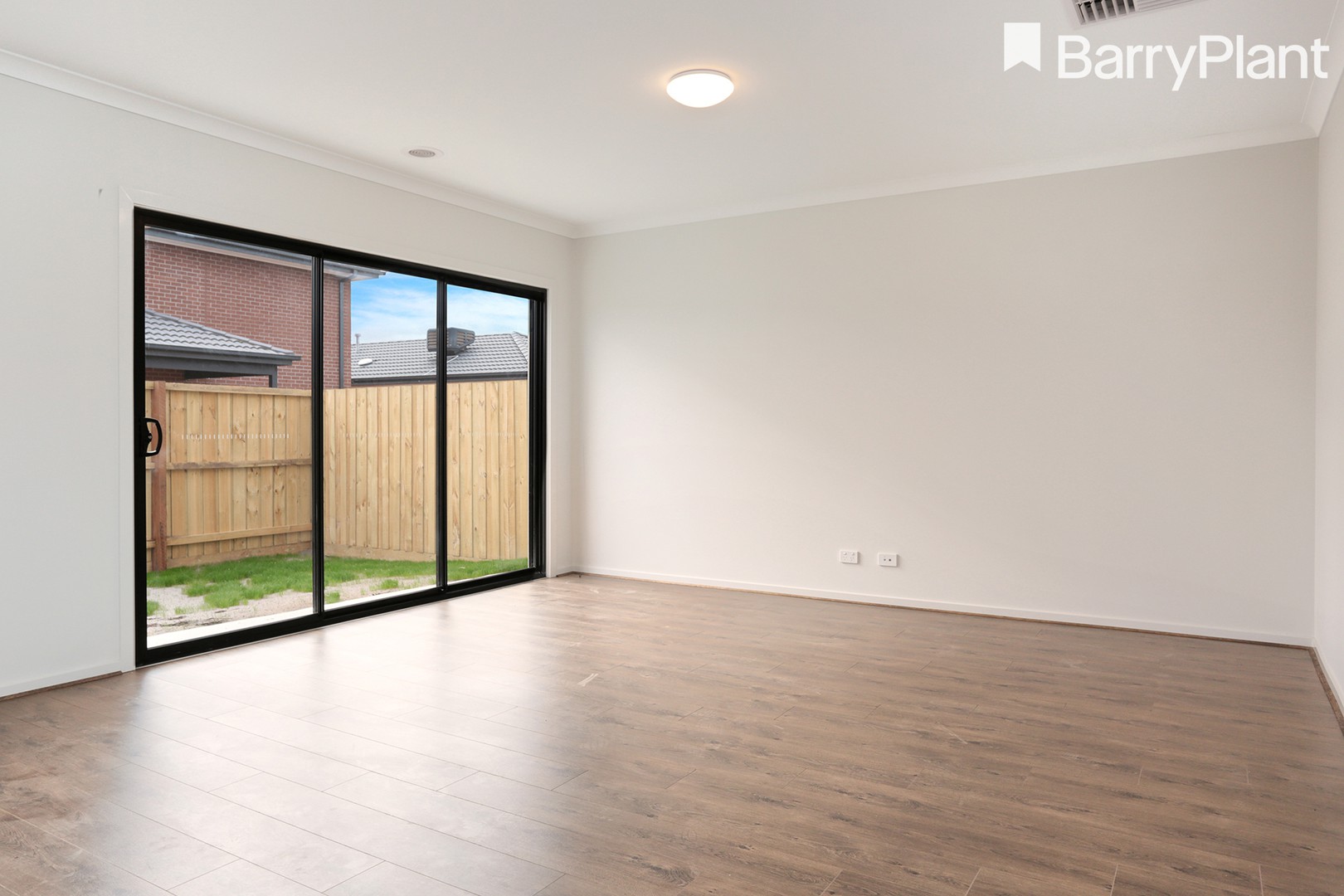 12 Patchin Street, Point Cook, VIC 3030, Point Cook - Thumbnail 5