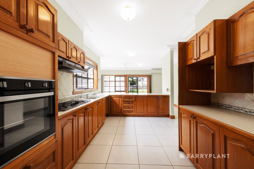 12 Paul Avenue, Box Hill North, VIC 3129, Box Hill North - Thumbnail 4