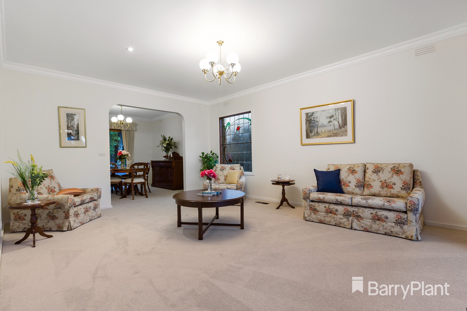 12 Pentland Court, Glen Waverley, VIC 3150 - Thumbnail 2 - 07/11/2021