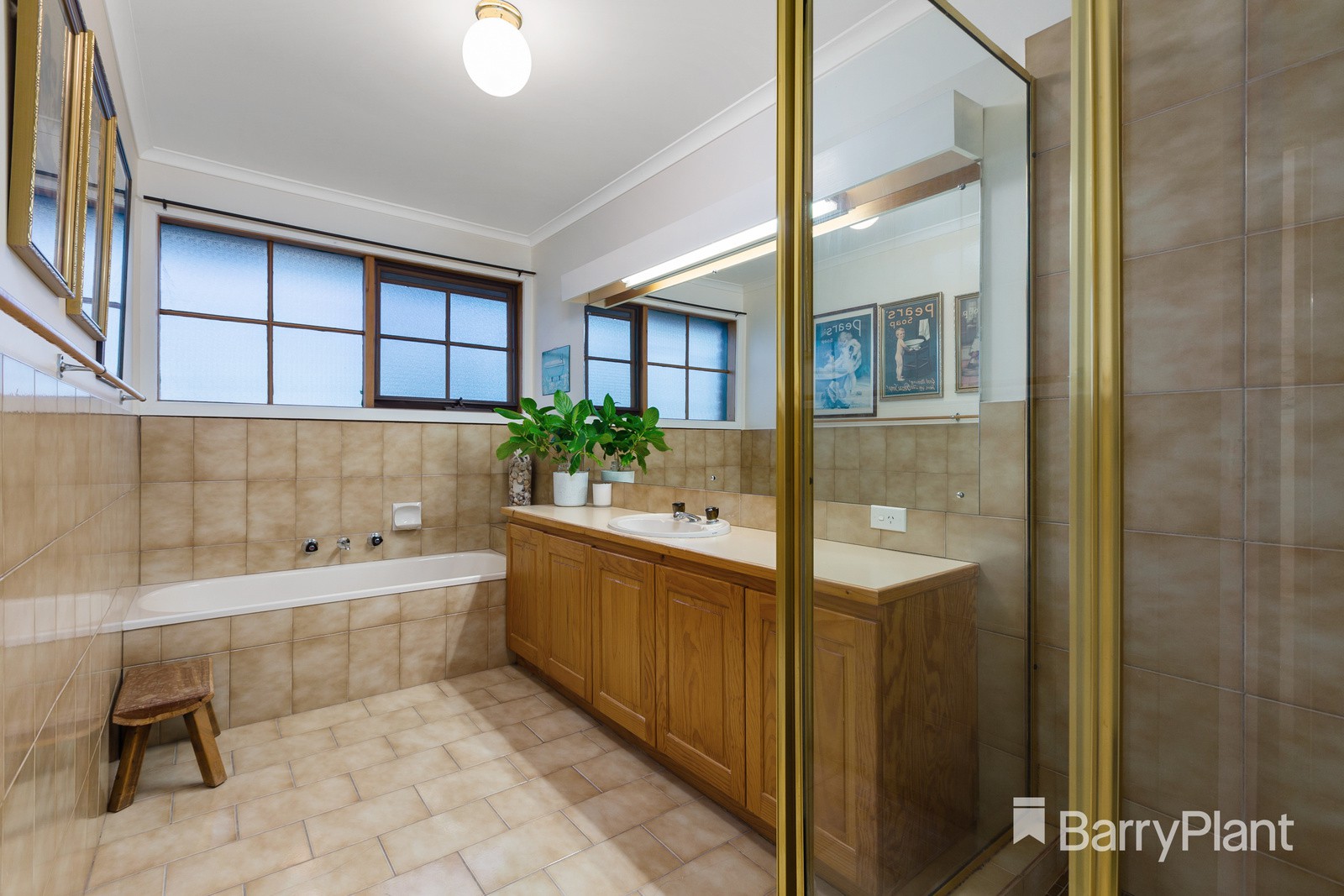 12 Pentland CourtGlen Waverley, VIC 3150, Glen Waverley - Thumbnail 8