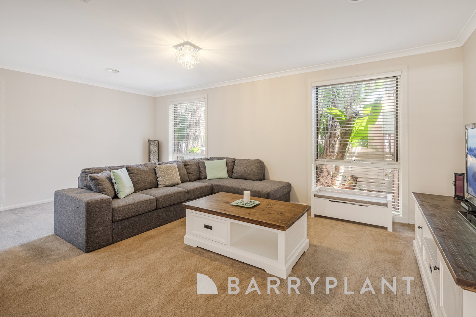 12 Phar Lap Place, Kurunjang, VIC 3337, Kurunjang - Thumbnail 8