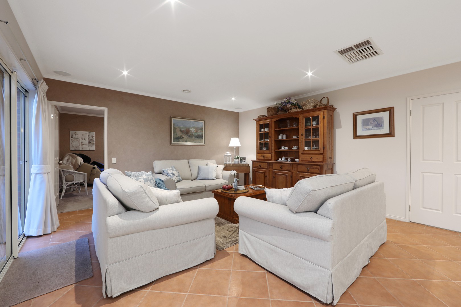 12 Pineview Court, Lysterfield, VIC 3156, Lysterfield - Thumbnail 7