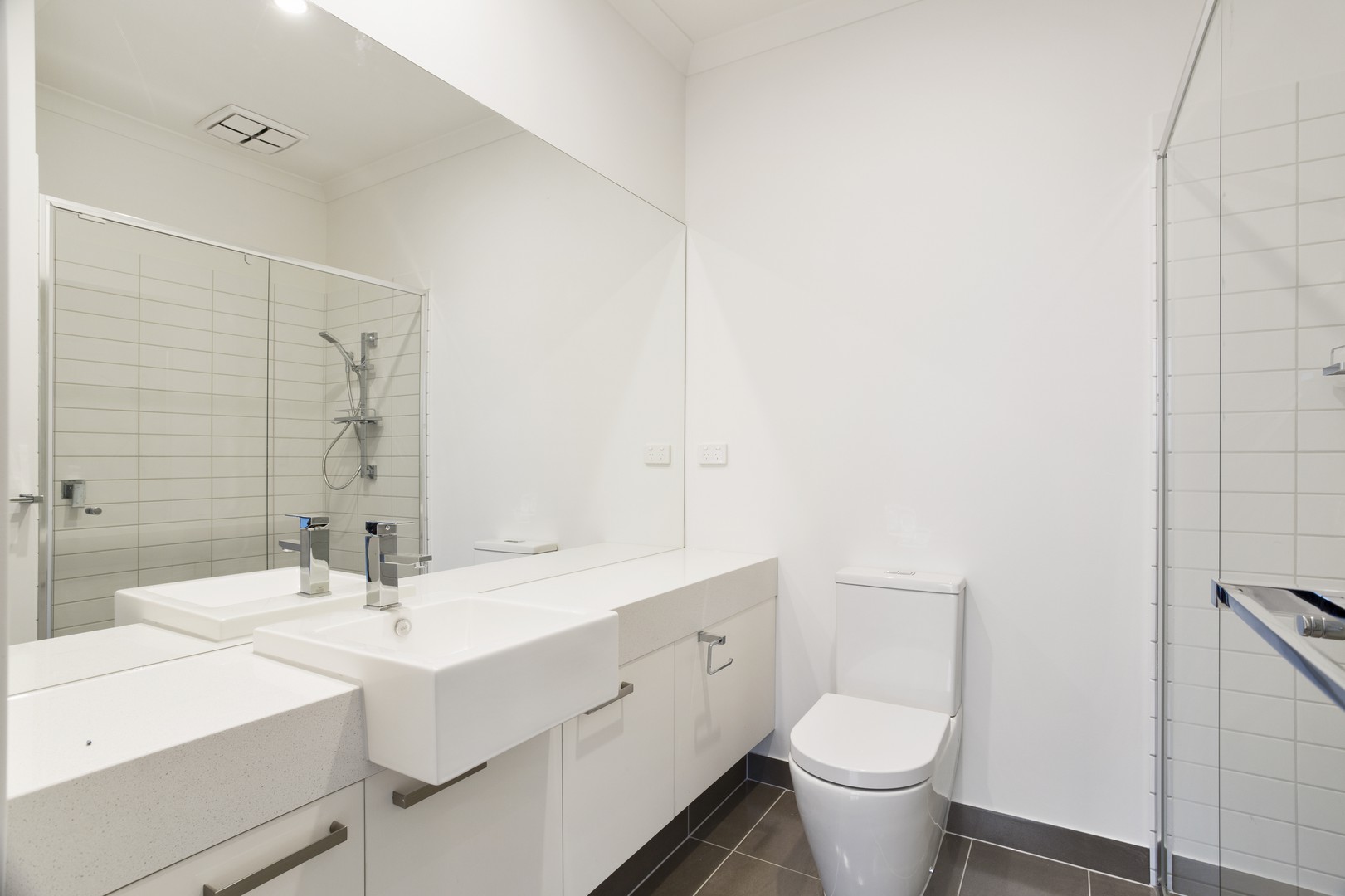 12 Pizzey Walk, Heidelberg Heights, VIC 3081, Heidelberg Heights - Thumbnail 4