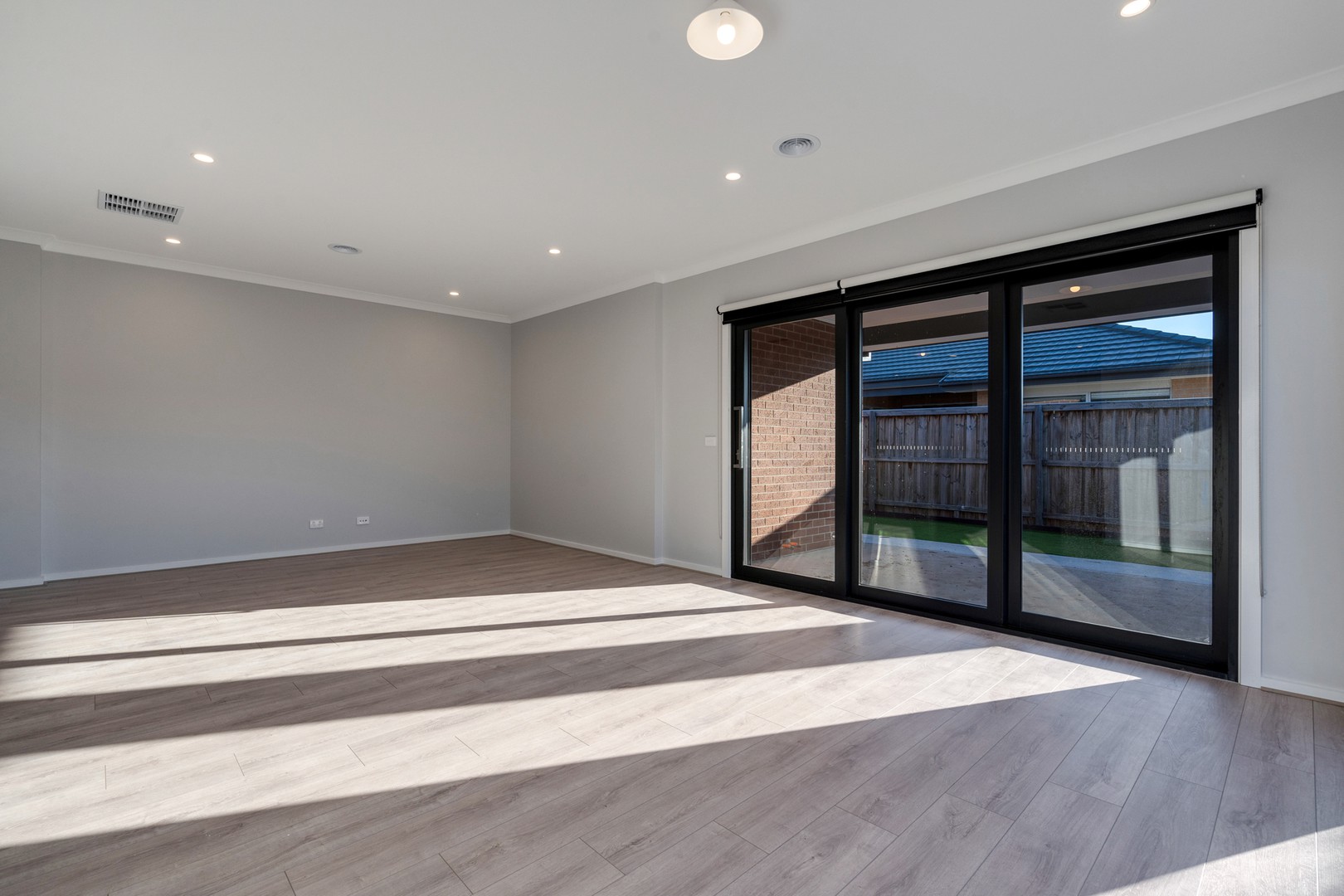 12 Pollen Place, Donnybrook, VIC 3064, Donnybrook - Thumbnail 7