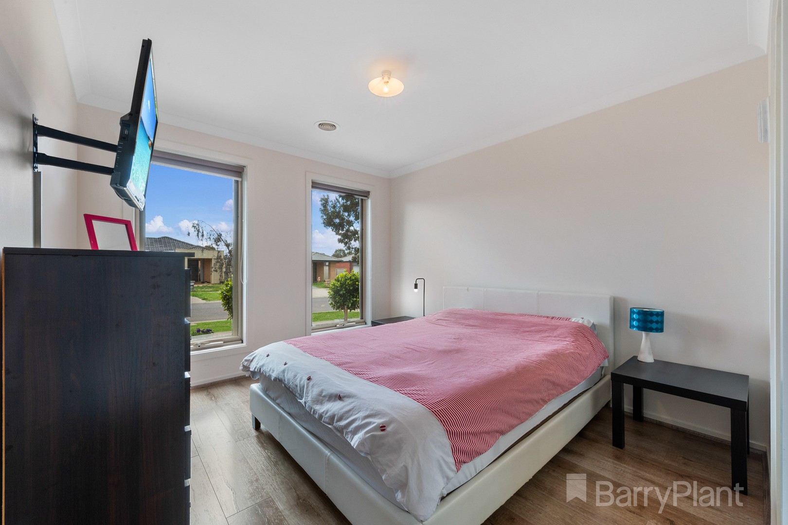 12 Red Fox Boulevard, Brookfield, VIC 3338, Brookfield - Thumbnail 3