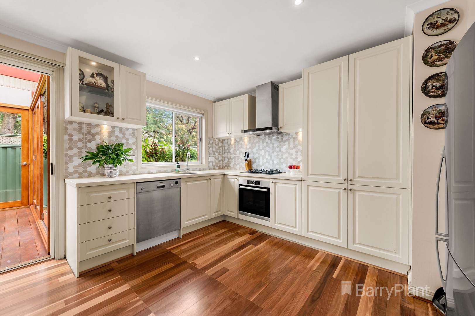 12 Remington Place, Wantirna, VIC 3152, Wantirna - Thumbnail 3