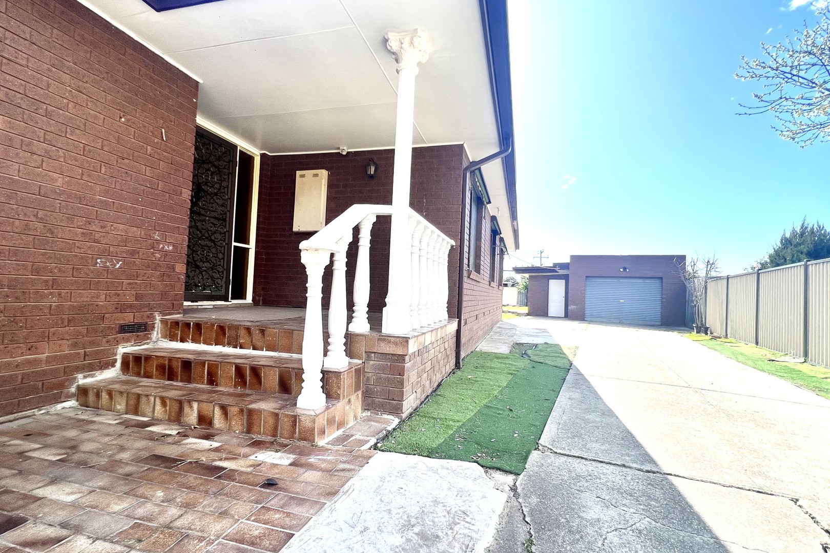 12 Revell Crescent, St Albans, VIC 3021 - Thumbnail 2 - 07/09/2023