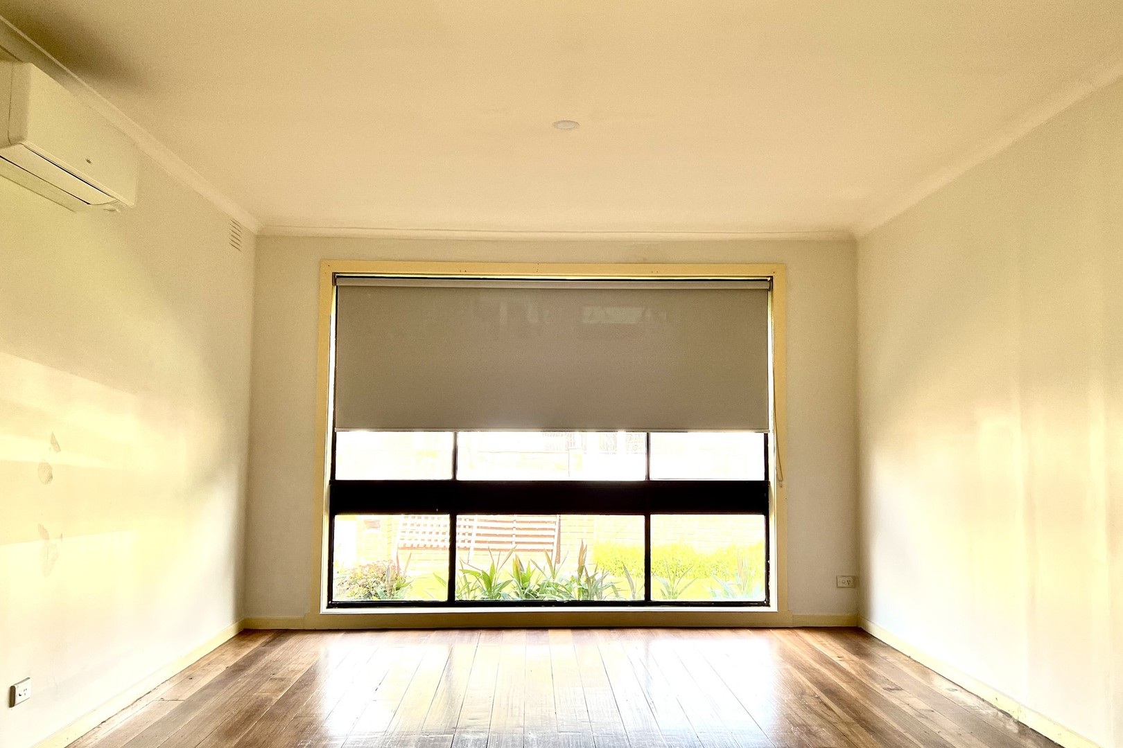 12 Revell Crescent, St Albans, VIC 3021, St Albans - Thumbnail 4