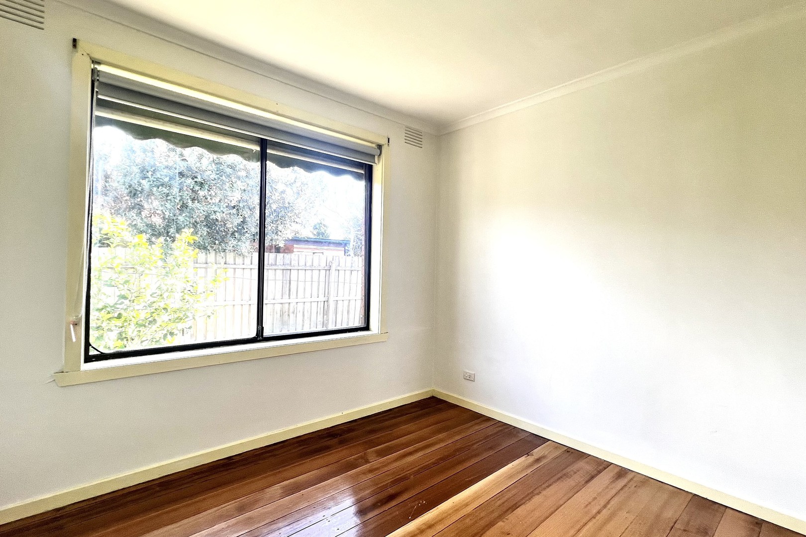 12 Revell Crescent, St Albans, VIC 3021, St Albans - Thumbnail 8