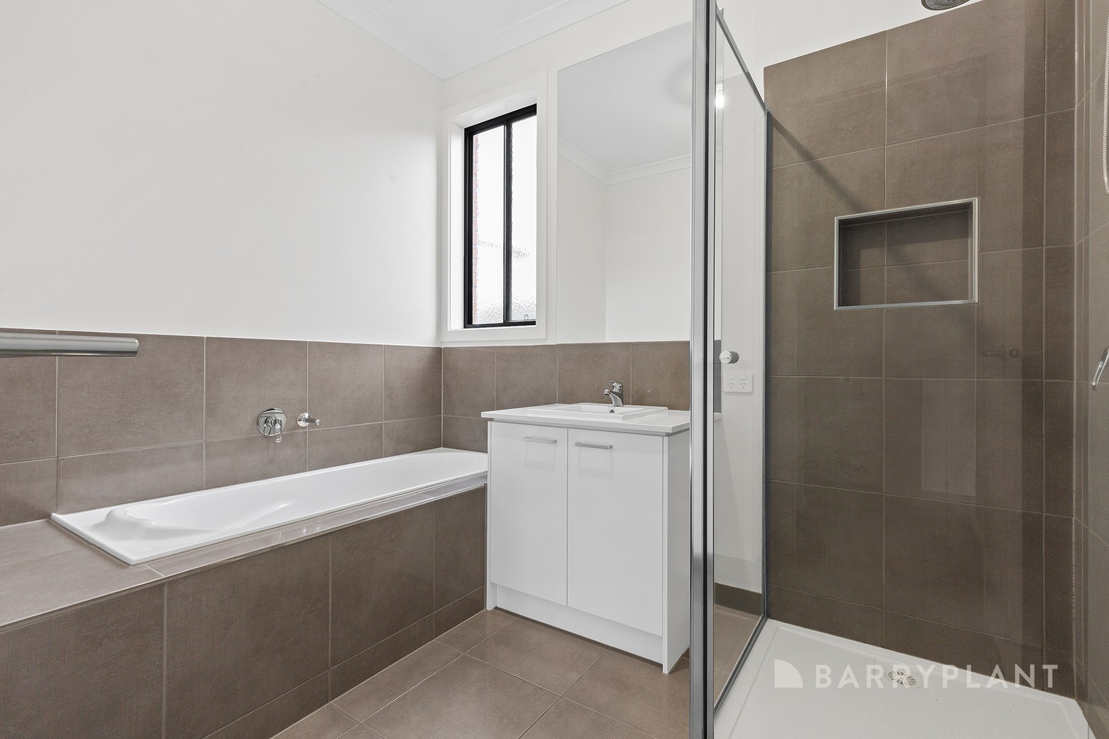 12 Ridgway Avenue, Lang Lang, VIC 3984, Lang Lang - Thumbnail 7