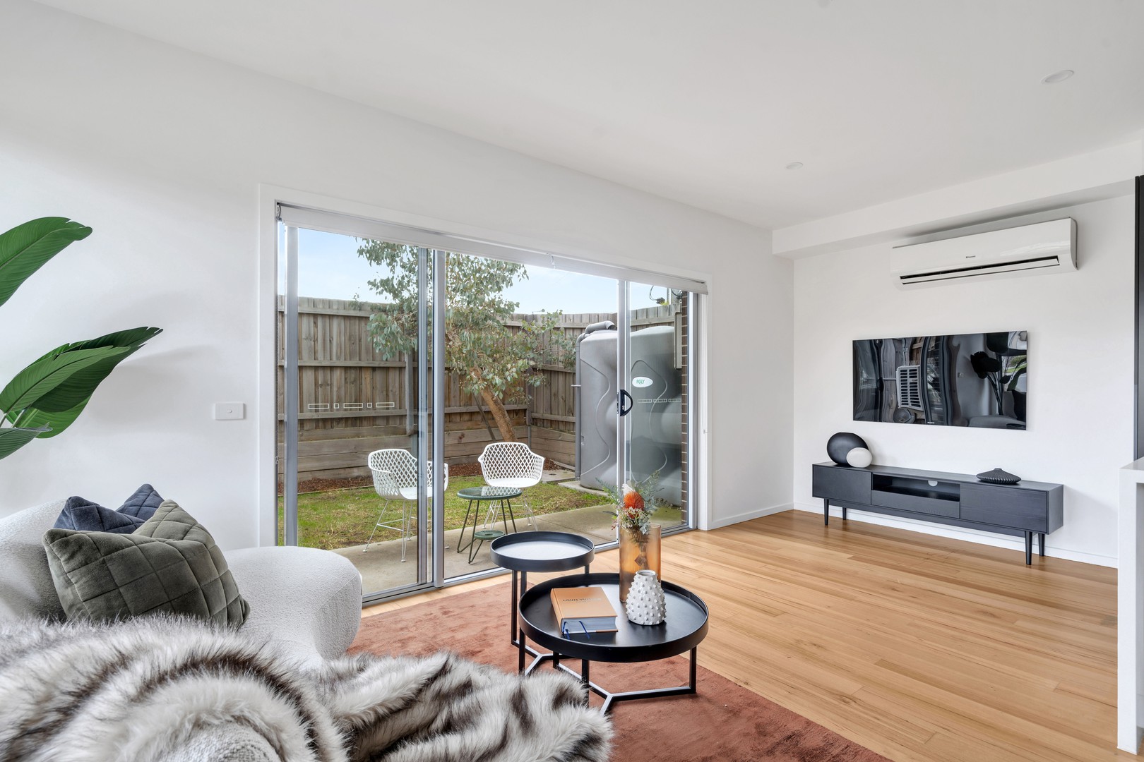 12 Roberts Road, Airport West, VIC 3042, Airport West - Thumbnail 3