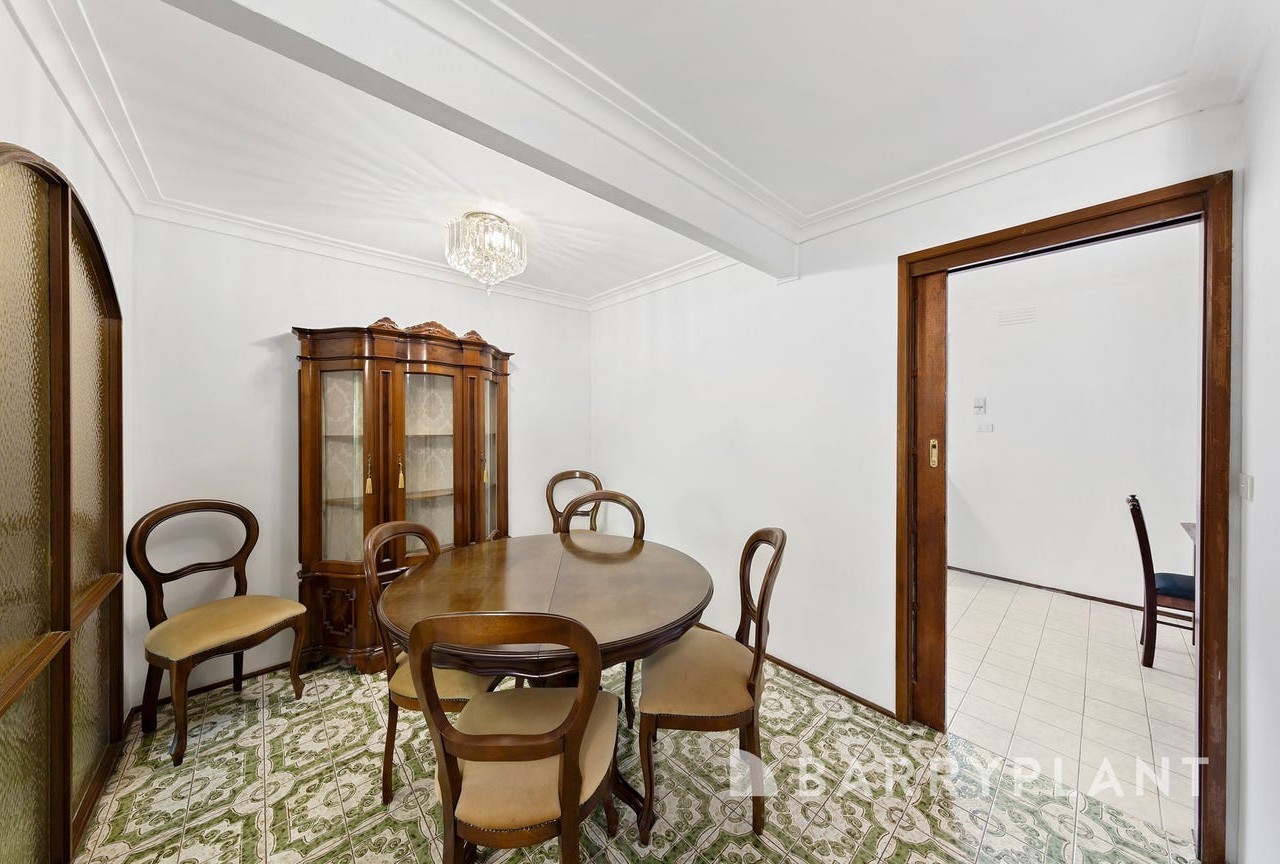 12 Robyn Avenue, Albanvale, VIC 3021, Albanvale - Thumbnail 3