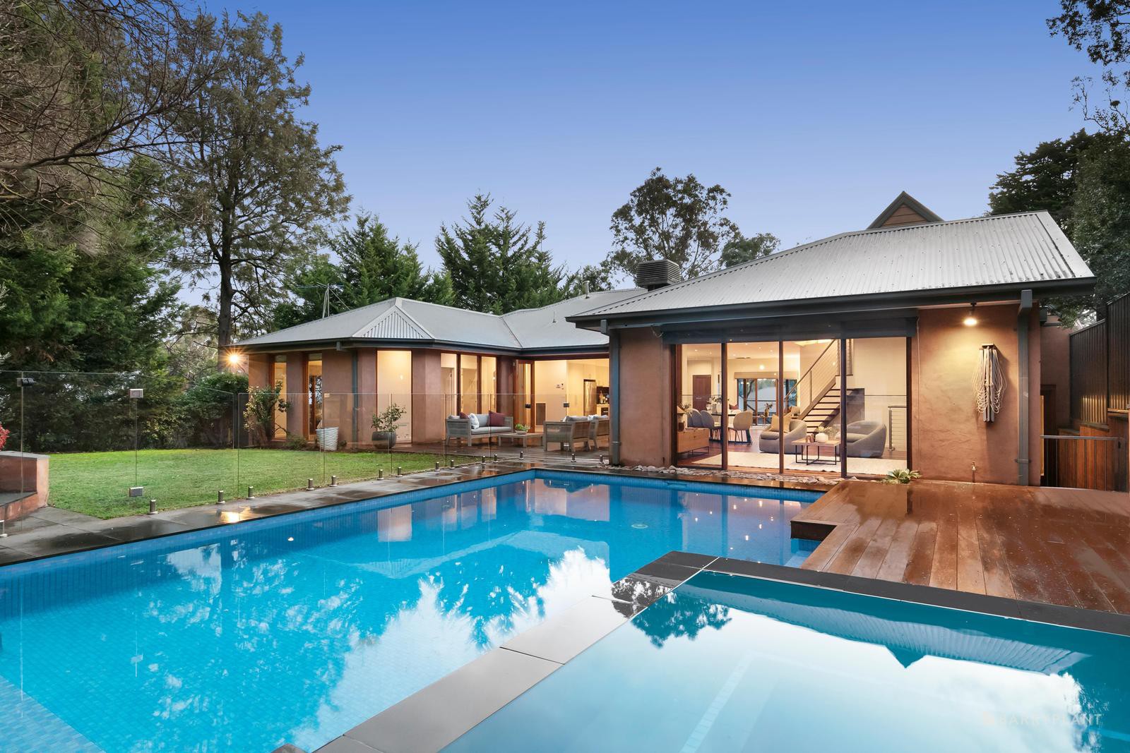 12 Rockliffe Street, Eltham, VIC 3095, Eltham - Thumbnail 2