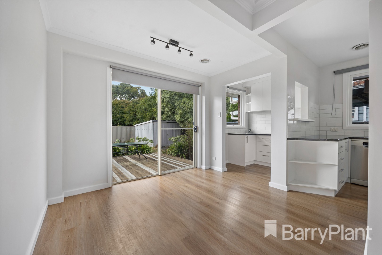 12 Romney Street, Wendouree, VIC 3355, Wendouree - Thumbnail 3